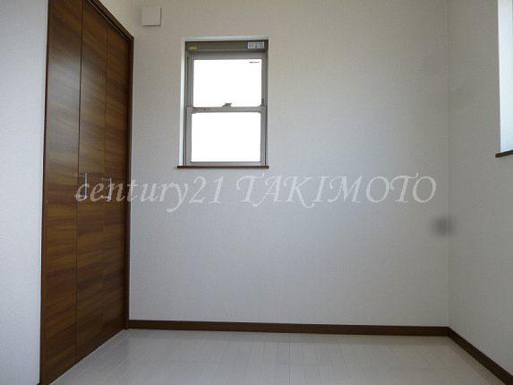 Same specifications photos (Other introspection). Partition can be Western-style! You can floor plan change to suit your family!