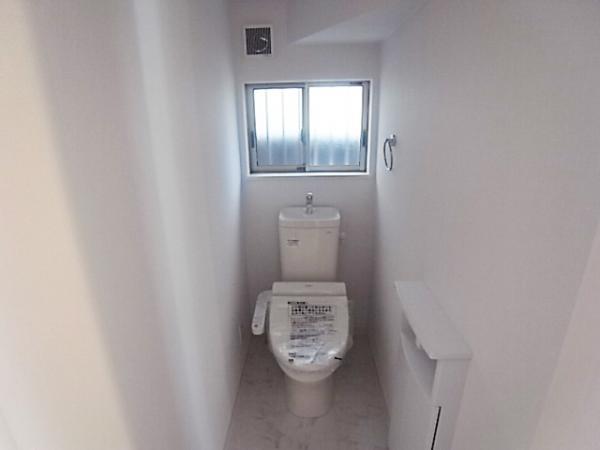 Same specifications photos (Other introspection). Same specifications toilet