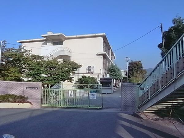 Primary school. 857m to Kasuga Elementary School