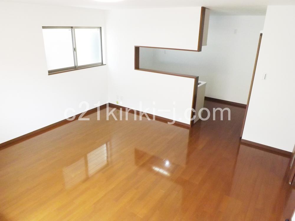 Living. Local photos (living) Unnecessary and easy care wax!