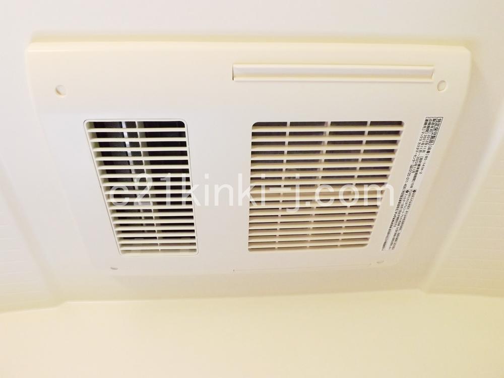 Cooling and heating ・ Air conditioning. When it's cold, I'm happy in the rainy season of the room Dried, Bathroom heating dryer!