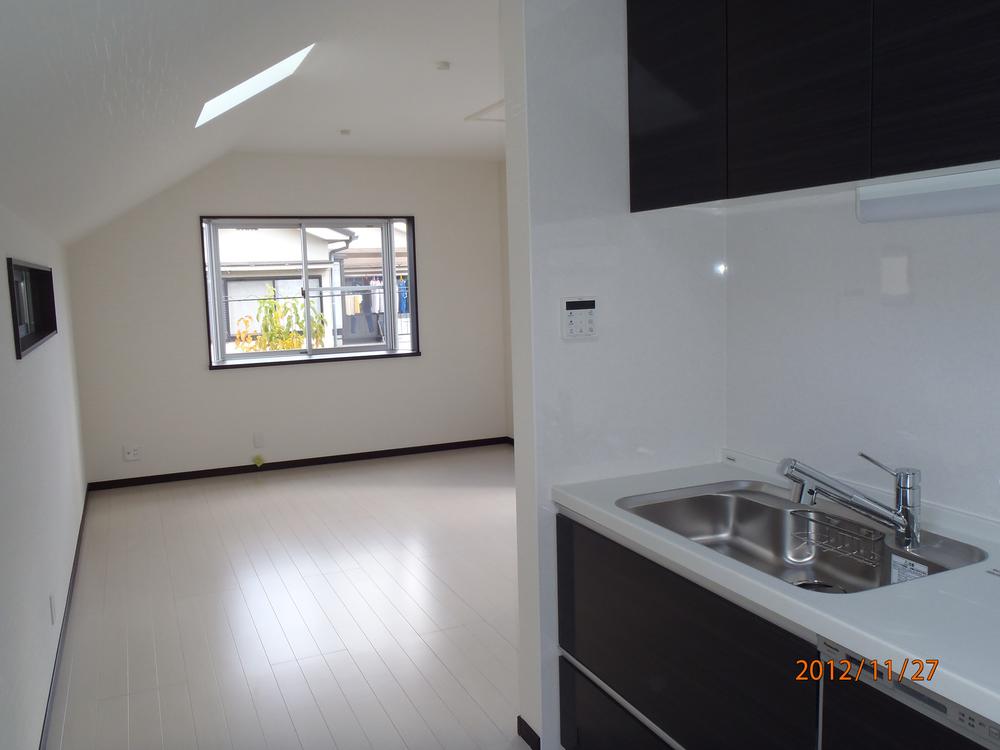 Kitchen. Local (10 May 2013) Shooting