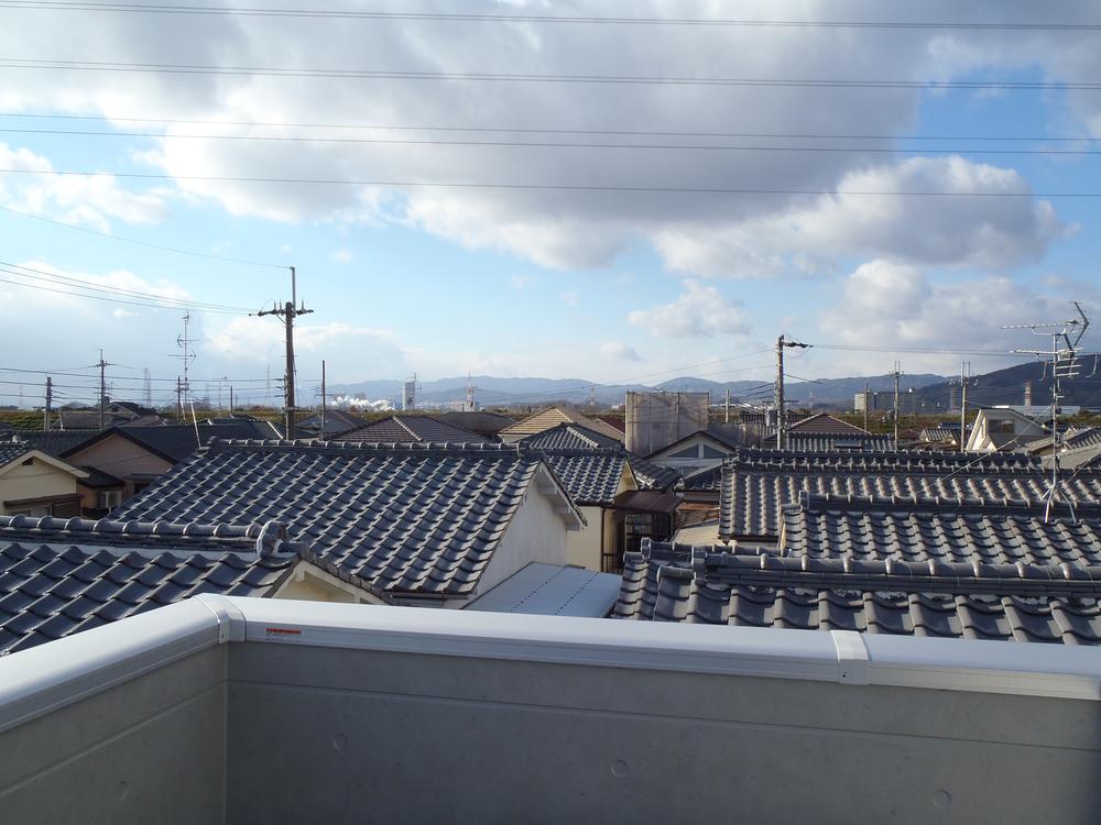 View photos from the dwelling unit. View from the site (October 2013) Shooting