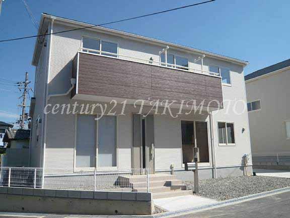 Same specifications photos (appearance). Front road is 6.8m! There is a feeling of opening!