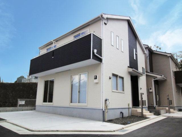 Same specifications photos (appearance). In harmony with the surrounding cityscape, Is a sophisticated appearance does not come in tired. (The company example of construction photos)