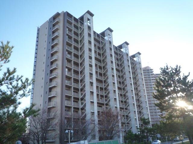 Local appearance photo. now, Scheduled to be completed in indoor renovation (January 2014)