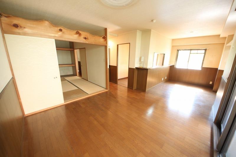 Living. Indoor (11 May 2013) Shooting