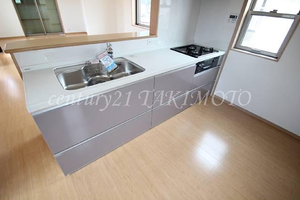 Kitchen. Popular face-to-face kitchen! !