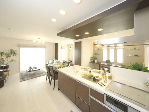 Full flat kitchen and a living full of refreshing openness ・ It will produce the dining and relaxed space together.