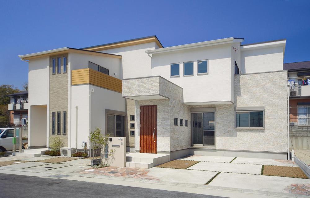 Local appearance photo. Model house exterior photo