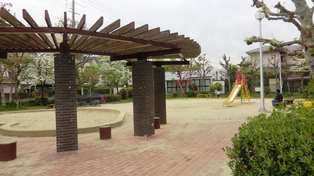 park. Until Ikaganishi Town, South Park 530m walk 7 minutes