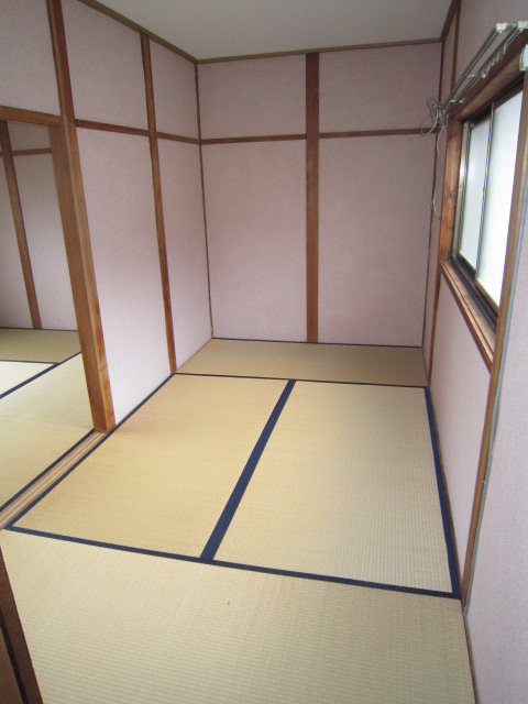 Other room space