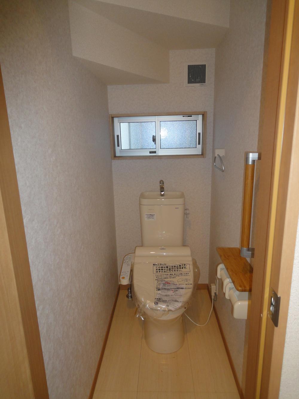 Toilet. 1st floor