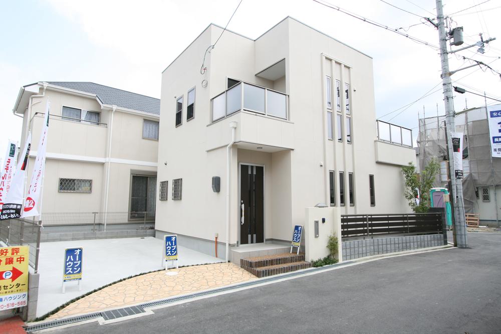 Same specifications photos (appearance). Our construction cases