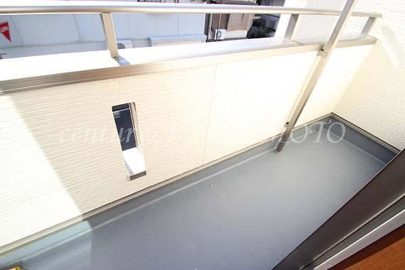 Balcony. Spacious balcony! !