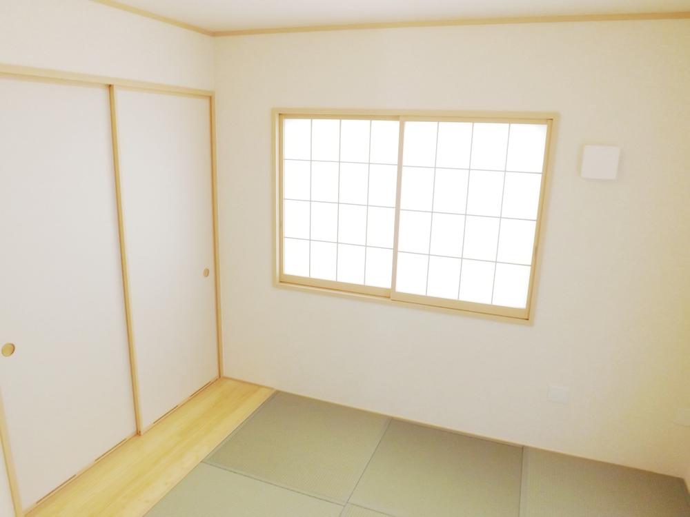 Non-living room. Local photos (Japanese-style)