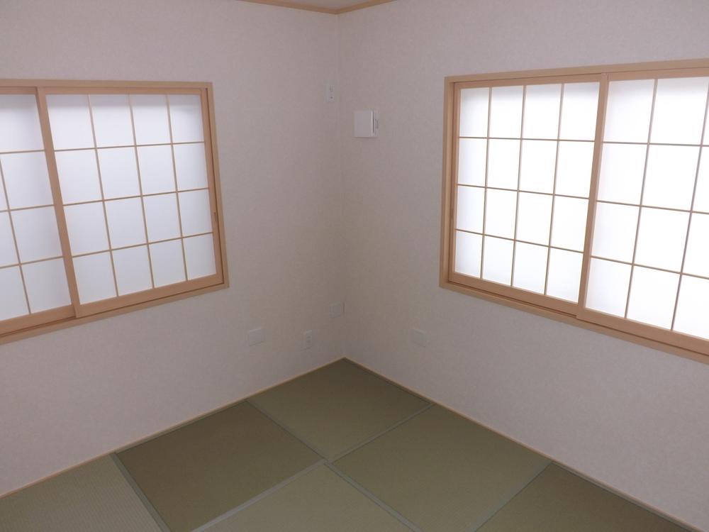 Other introspection. Same specifications photos (Japanese-style)