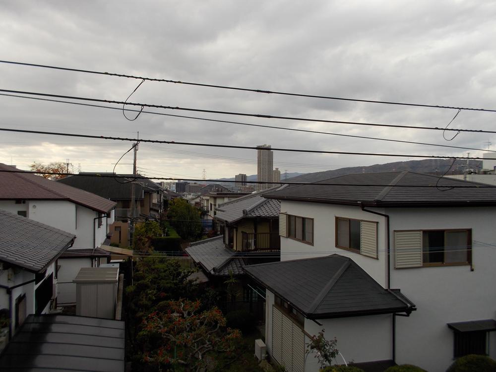 View photos from the dwelling unit. View from the site (November 2013) Shooting