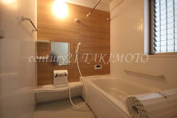 Bathroom. Spacious bathroom! ! 1 pyeong type! !