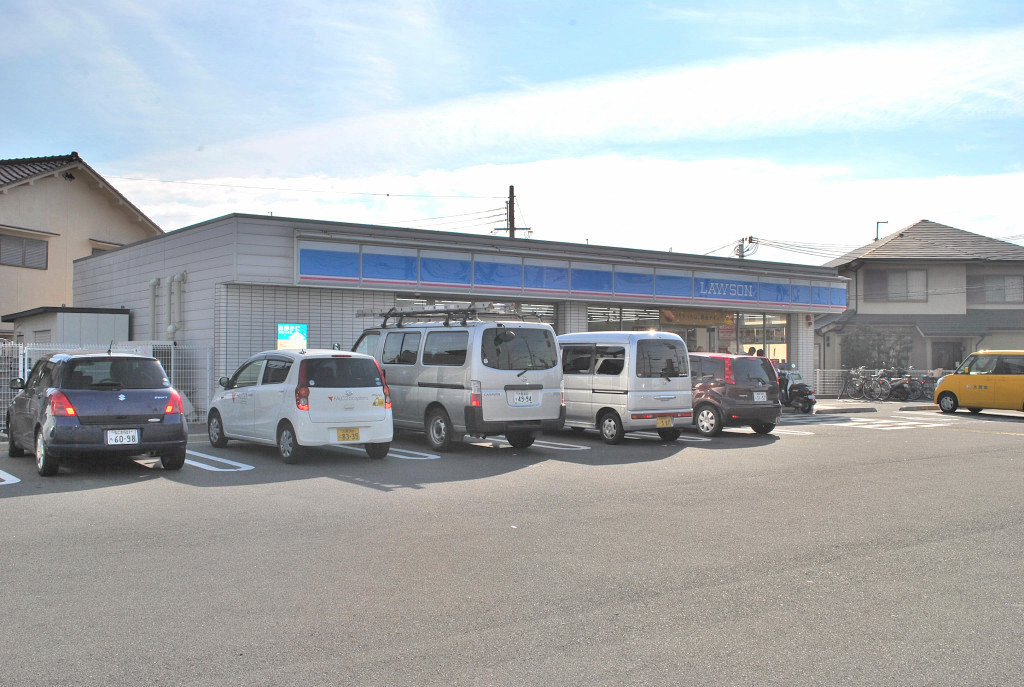 Convenience store. Lawson Hirakata Miguryu chome store up (convenience store) 813m