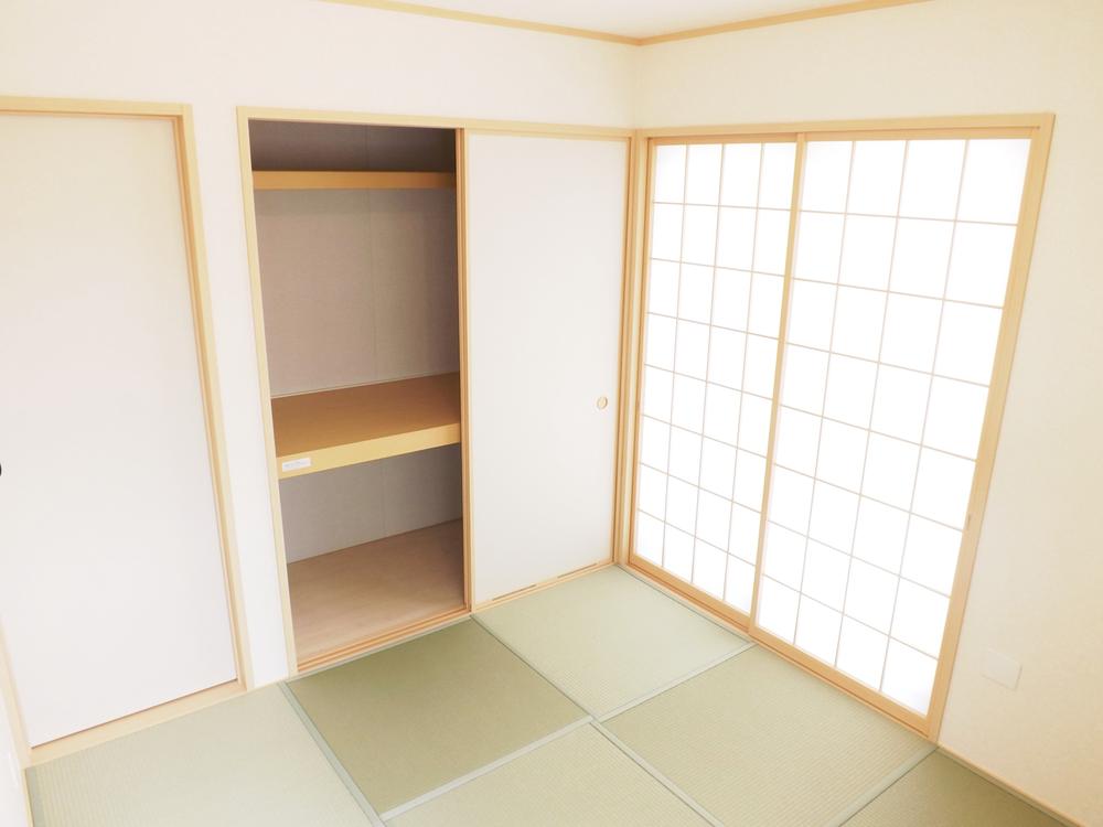Same specifications photos (Other introspection). Same specifications photos (Japanese-style) Modern Japanese-style room of Daikabe specification!