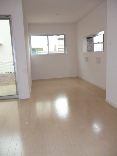 Living. No. 1 destination: LDK15 Pledge