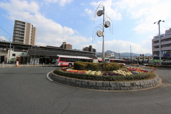 Other Environmental Photo. JR "Tsuda" 450m 6-minute walk to the station. "Tsuda" 23 minutes from the station to "Kyobashi" station, "Kitashinchi" station up to 30 minutes (the change to the rapid in the "kawachi iwafune" station) commute ・ Convenient good location to go to school