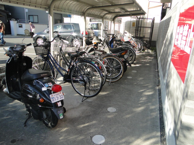 Other common areas. Also equipped with tenants dedicated bicycle parking