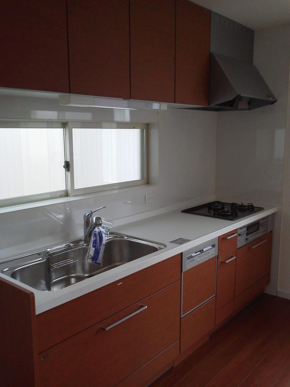 Kitchen. Same specifications (November 2013) Shooting