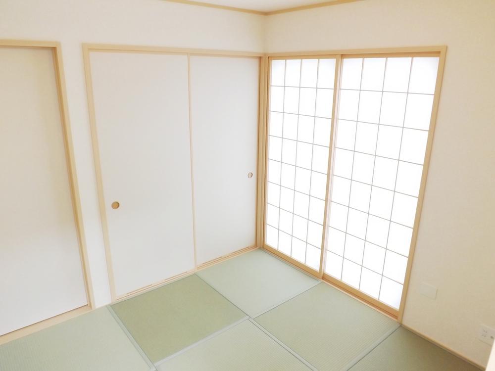 Non-living room. Same specifications photos (Japanese-style)