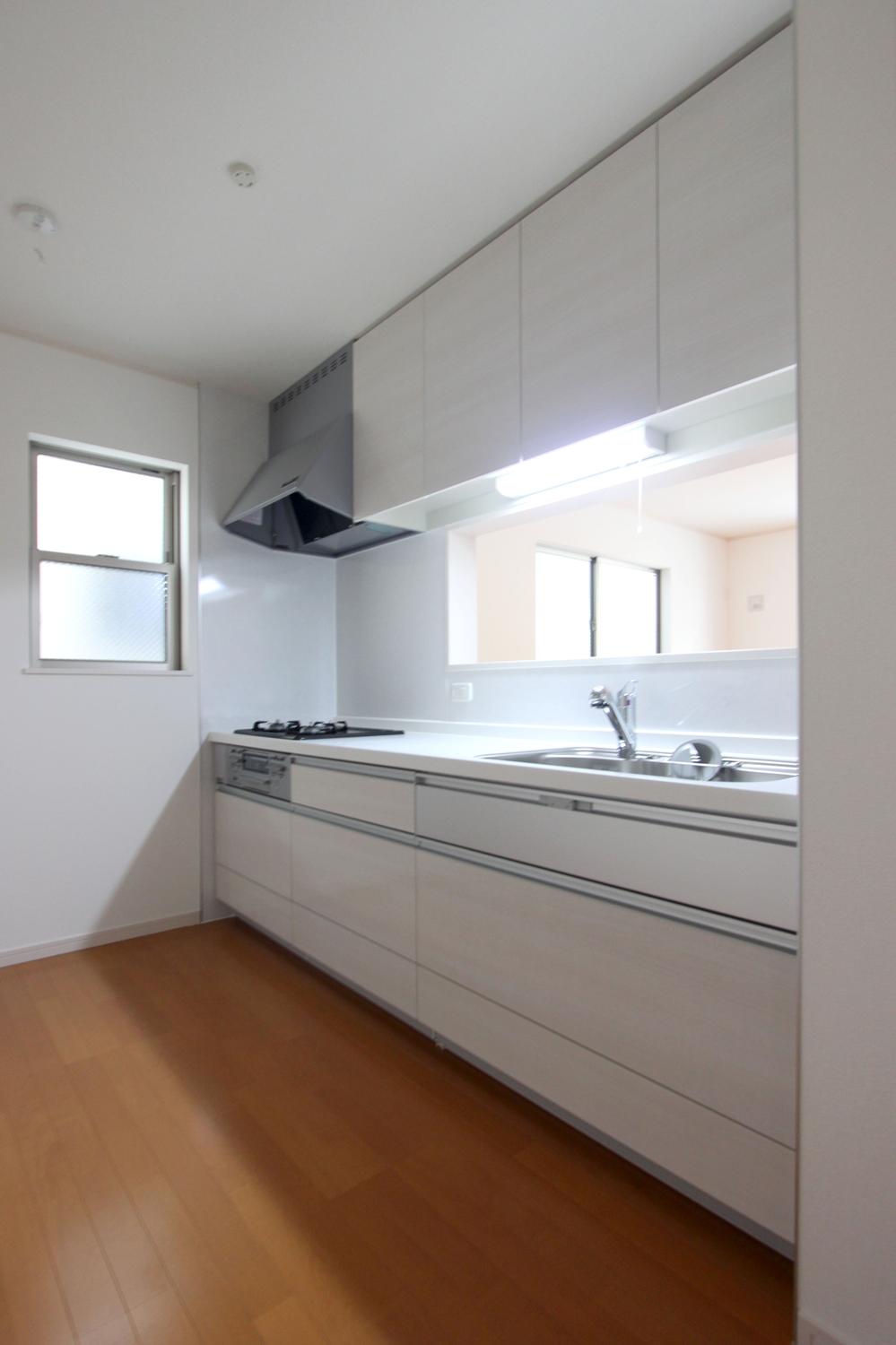 Same specifications photo (kitchen).  ◆ Kitchen same specifications