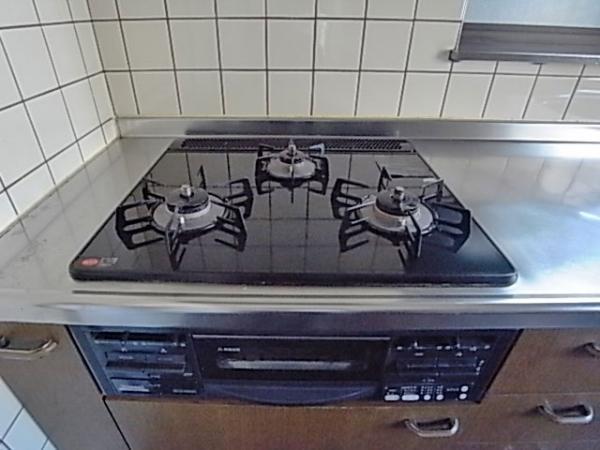 Other Equipment. Care is also a simple three-necked stove