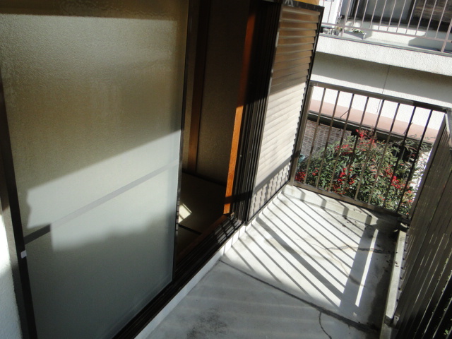 Balcony. Laundry is to here, Is being accepted preview reservation of everyone! 