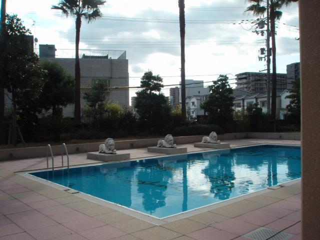 Other common areas. Common area pool