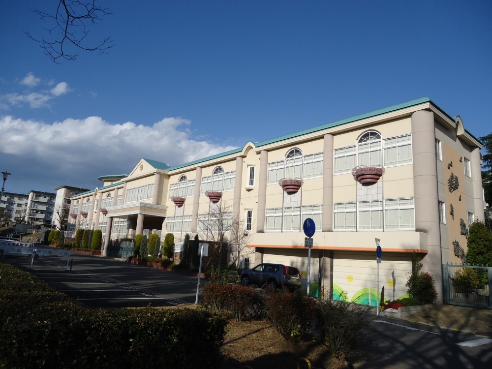 kindergarten ・ Nursery. Osaka school corporation Shotoku Gakuen Katsuyama Aiwa Korigaoka kindergarten (kindergarten ・ 1820m to the nursery)