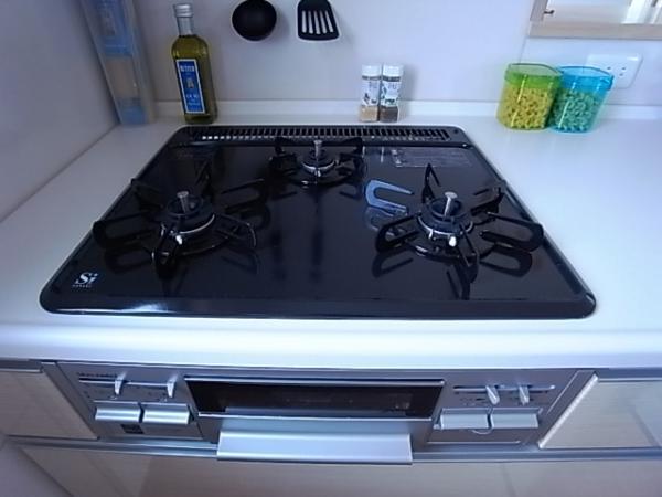 Other Equipment. Easy to clean High-performance stove