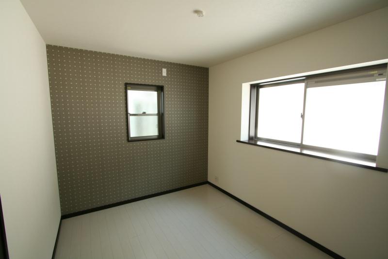 Non-living room. It has also adopted the point cross to the Western-style. By adopting the point Cross, Has become the upscale Western-style space (No. 1 destination reference)