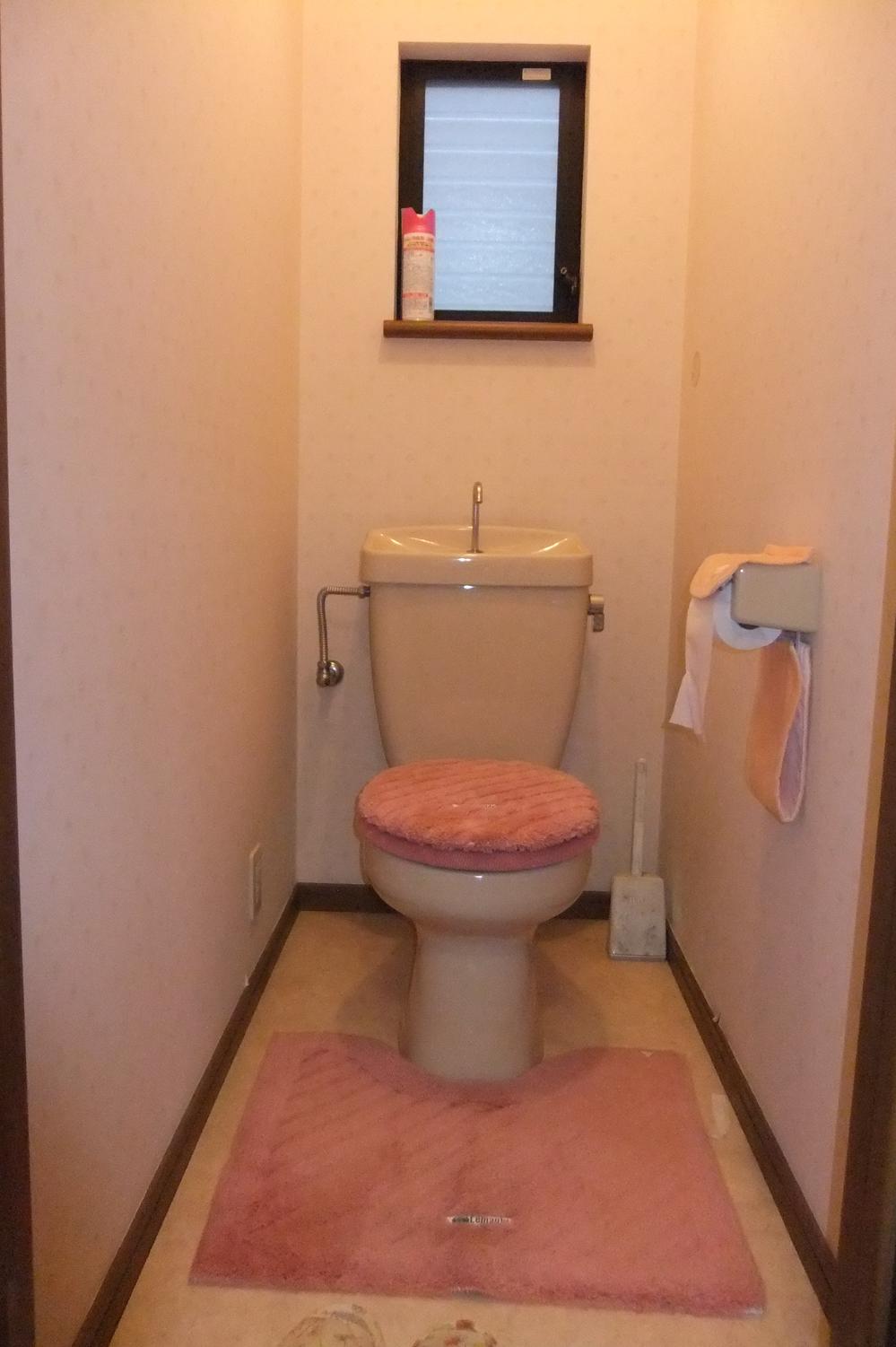 Toilet.  ☆ 2F toilet ☆ 