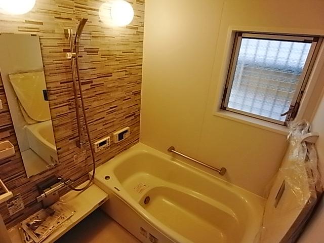 Same specifications photo (bathroom). Same specification bathroom