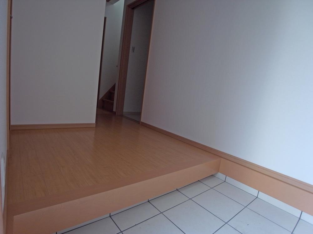 Same specifications photos (Other introspection). Same specifications entrance