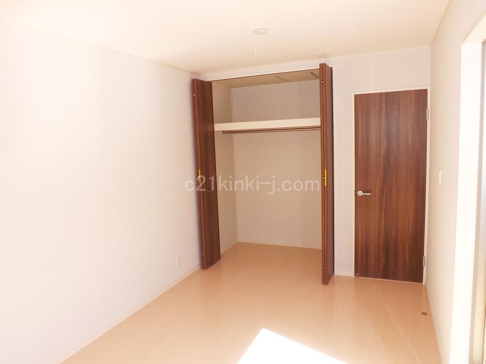 Other introspection. Local photos (Western-style)