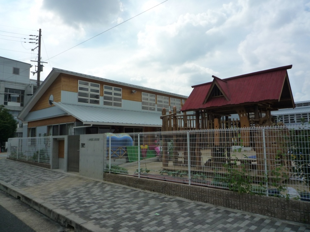 kindergarten ・ Nursery. Turtledoves second nursery school (kindergarten ・ 1182m to the nursery)