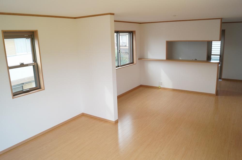 Living. Local photos (living) Unnecessary and easy care wax!