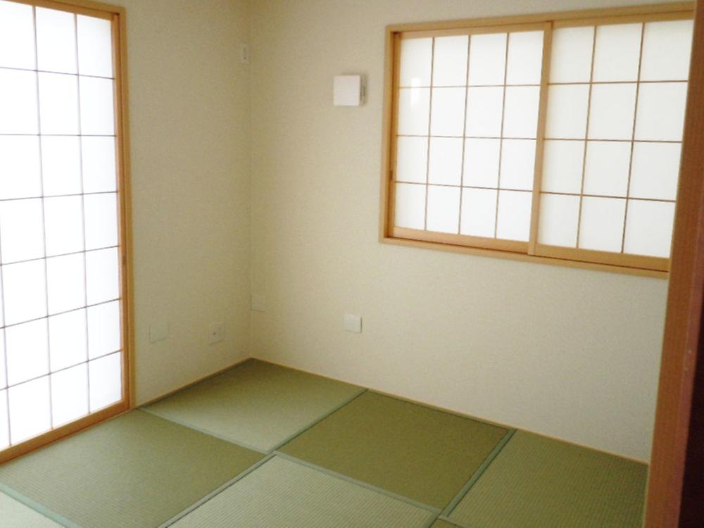 Same specifications photos (Other introspection). Since the full independence of the Japanese-style room, It can also be used as a guest room. (The company example of construction photos)