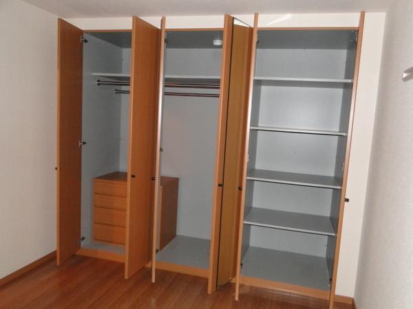 Receipt. Storage capacity of visit! It this closet is also attractive