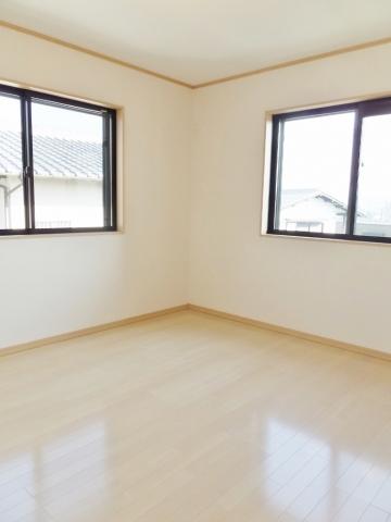 Non-living room. Second floor Western-style 7 Pledge