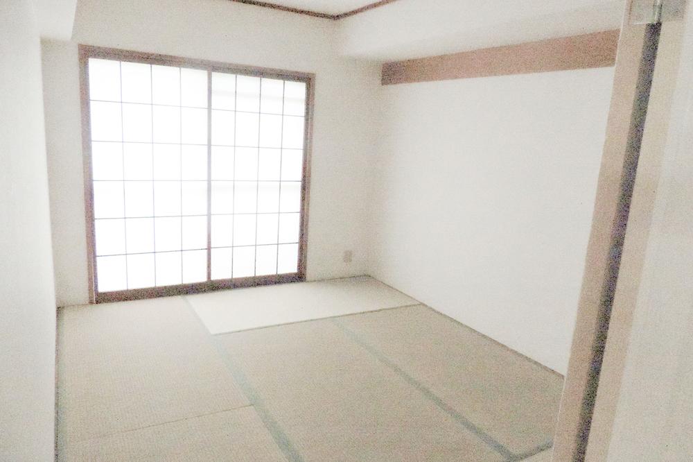 Non-living room. Japanese-style room refurbished