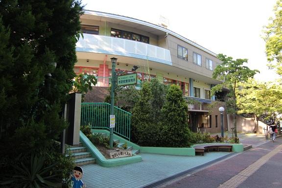 kindergarten ・ Nursery. 560m to Kaori revered nursery