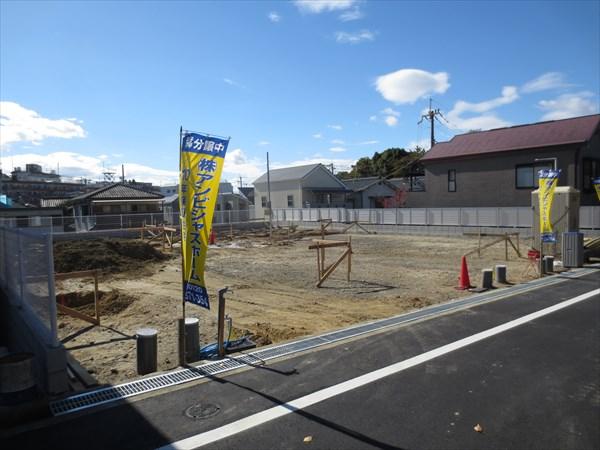 Local photos, including front road