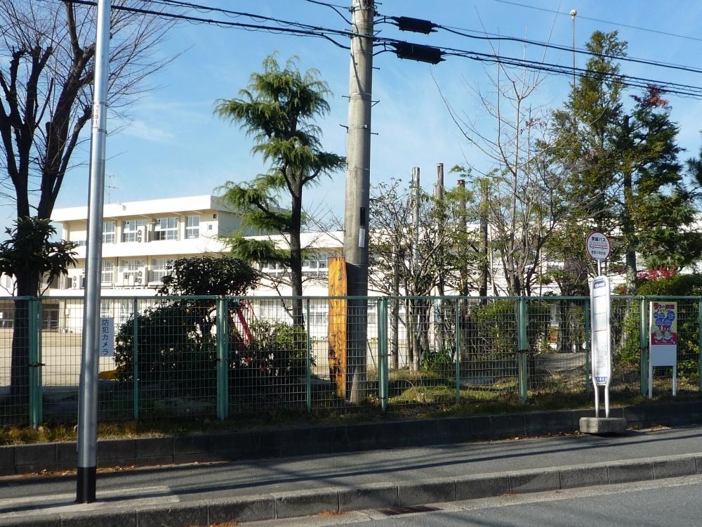 Primary school. Hirakata until Municipal Sugawara Elementary School (Elementary School) 919m